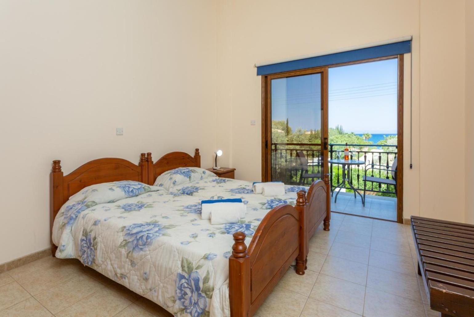 Villa Halima Stefanos Polis エクステリア 写真